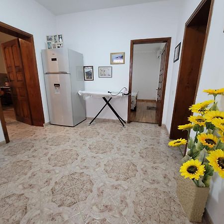 Private Room On A Shared Apartament Near Durres Beach Dış mekan fotoğraf